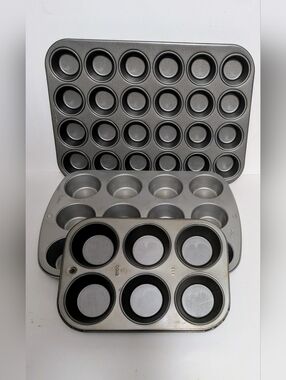Pans Muffin Cupcakes Set of 3 Nonstick Gray Pans